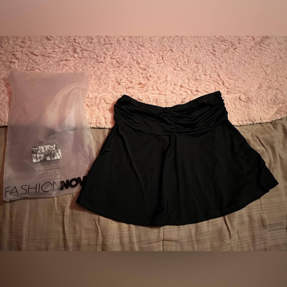 Fashion Nova Black Mini Skirt